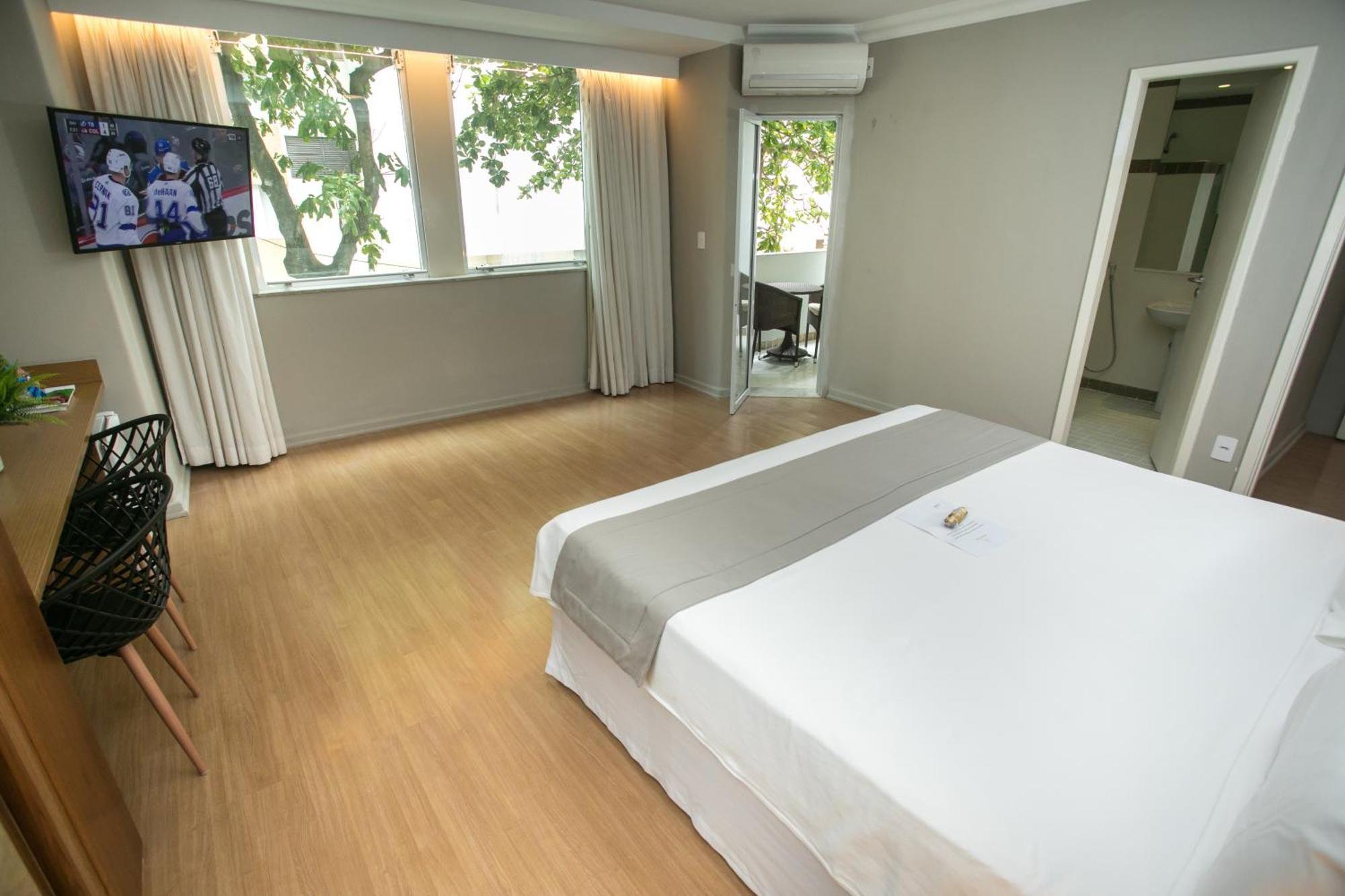 King Room Balcony,1538867815:JPEG